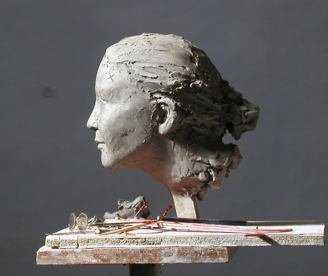 Clay head iby Brian Alabaster